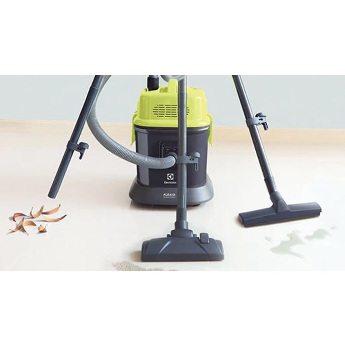 Electrolux Vacuum Cleaner - Z823